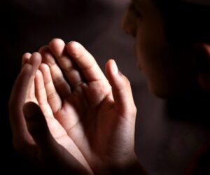 Zorluklarla Karşı Karşıya Gelenlerin Okuması Gereken Dualar